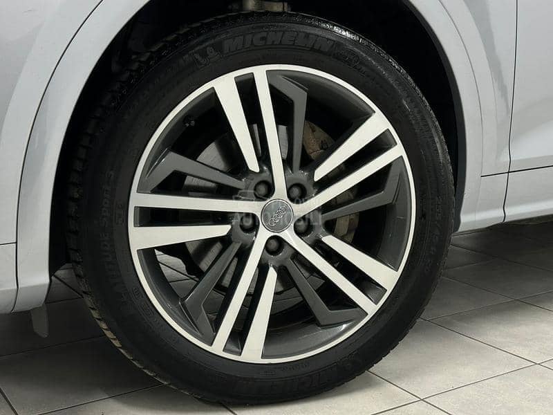 Audi Q5 2.0 TDI S LINE Q 190
