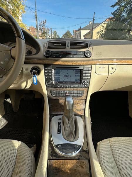 Mercedes Benz E 500 Avantgarde AMG paket