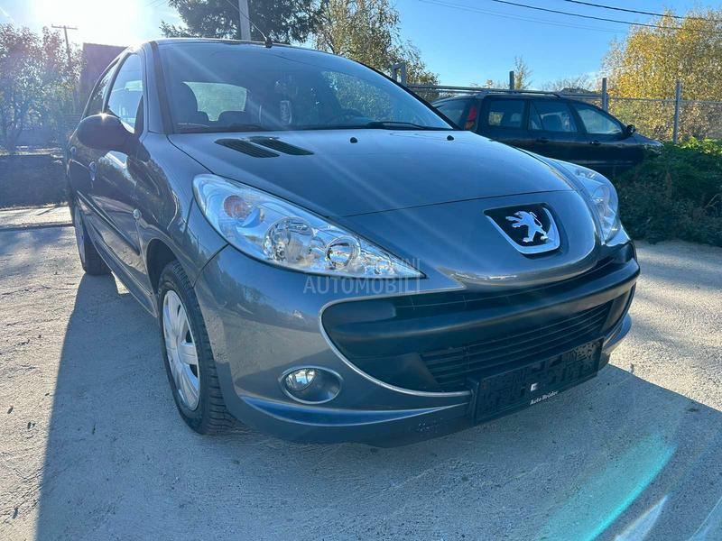 Peugeot 206 plus 1.1