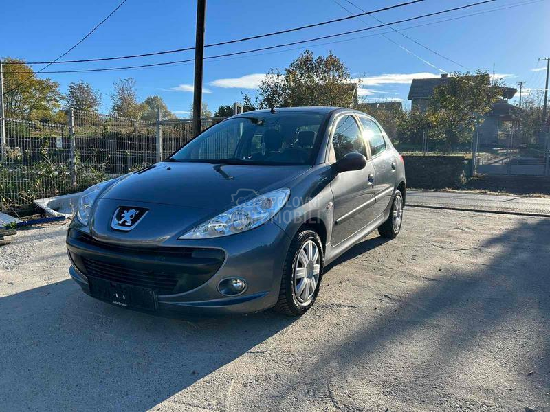Peugeot 206 plus 1.1