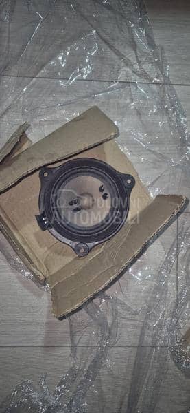 Farovi, hauba, amortizer...