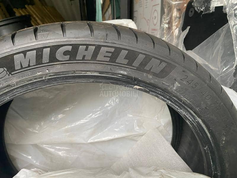 Michelin 245/40 R20 Letnja