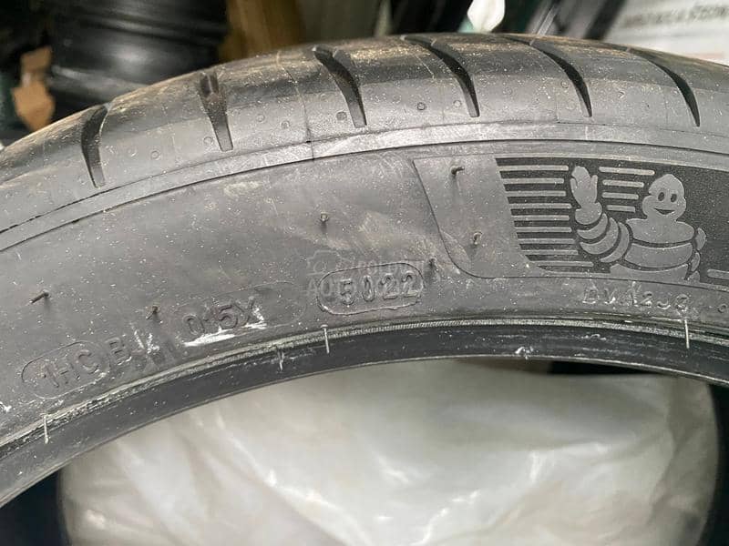 Michelin 245/40 R20 Letnja