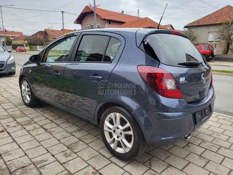 Opel Corsa D 1.4 ful NOVO ch