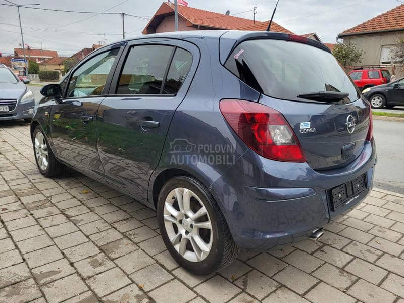 Opel Corsa D 1.4 ful NOVO ch
