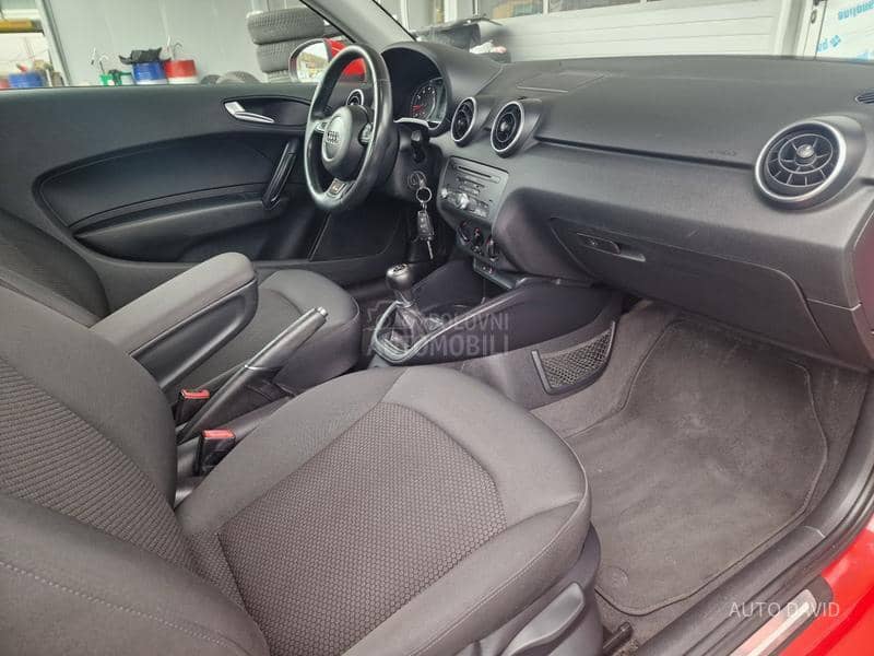 Audi A1 1.4B S-LINE CH