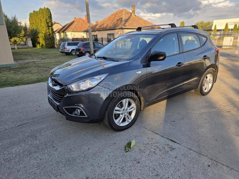 Hyundai ix35 4WD 2.0 136hp