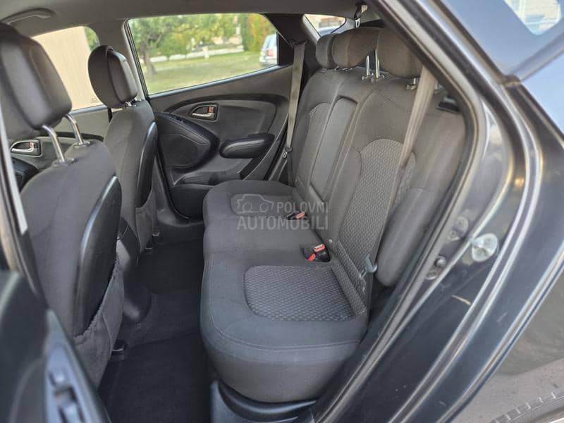 Hyundai ix35 4WD 2.0 136hp