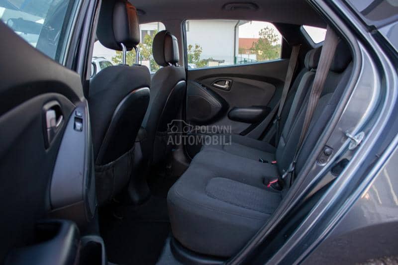 Hyundai ix35 4WD 2.0 136hp