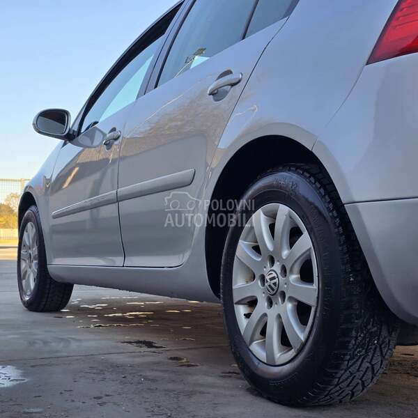 Volkswagen Golf 5 1.9//1 0 5 k s