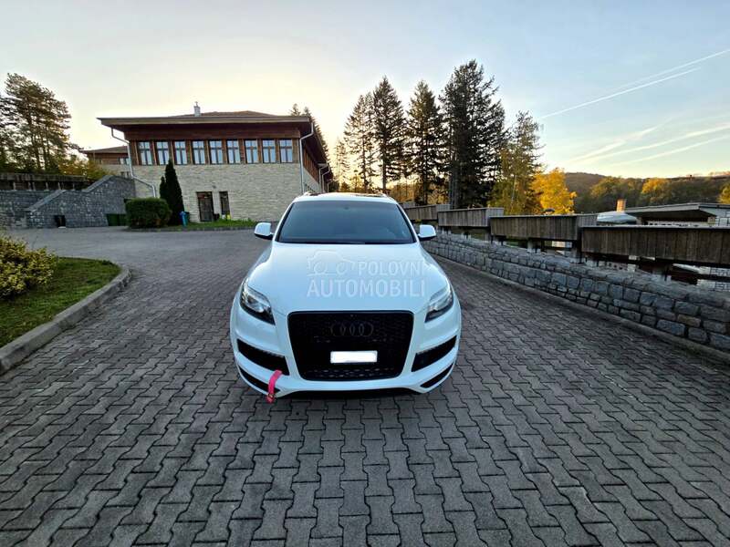 Audi Q7 S LINE TOTALNI FUL