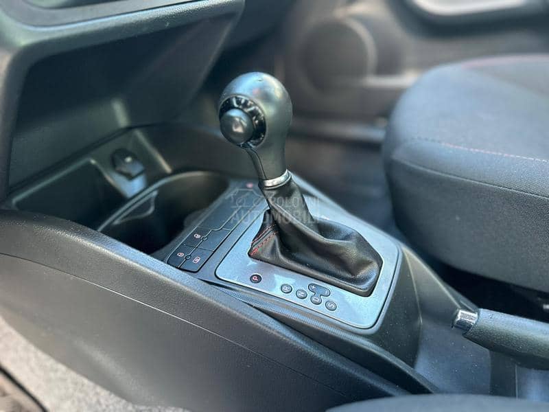 Seat Ibiza 1.2 tsi FR LED/DSG