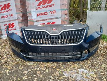 Prednji branik za Škoda Superb od 2015. do 2018. god.