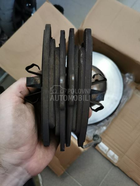 Diskovi i plocice A4 B8