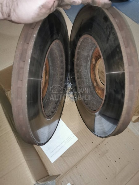 Diskovi i plocice A4 B8