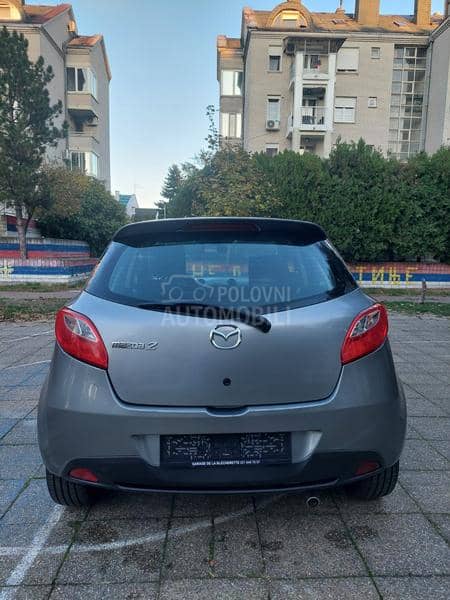 Mazda 2 1.3 Exclusive /CH
