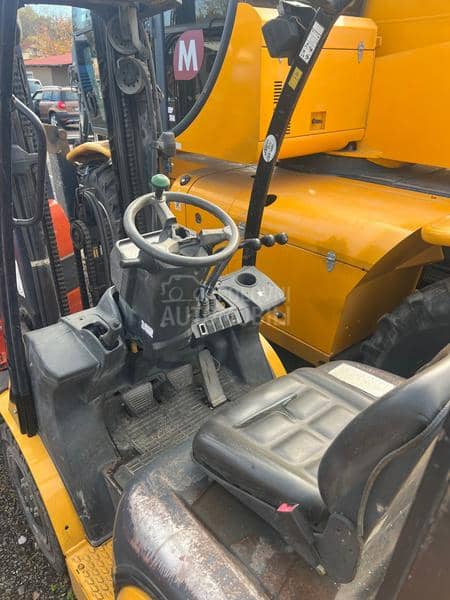 Toyota F30 vise kom. gledaj opis