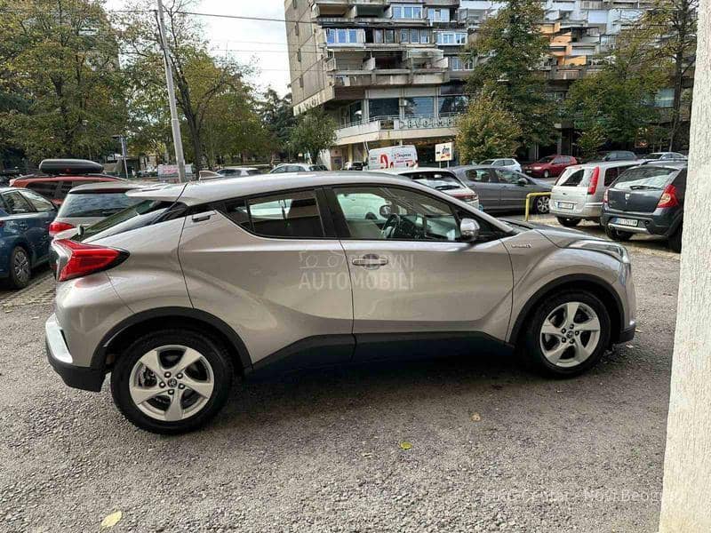 Toyota C-HR 1.8 Hybrid