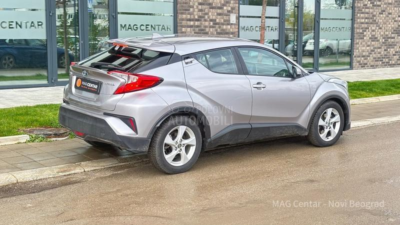 Toyota C-HR 1.8 Hybrid