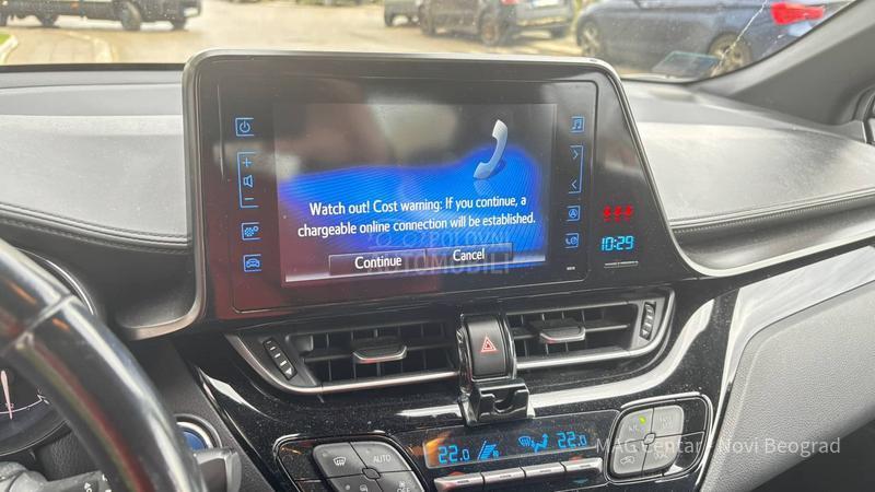 Toyota C-HR 1.8 Hybrid