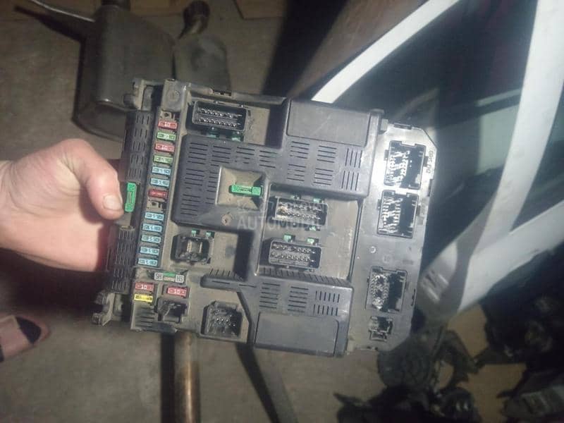 Osigurači i table osigurača