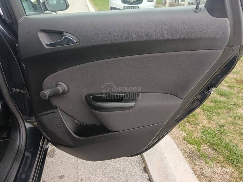 Opel Astra J 1.6 b