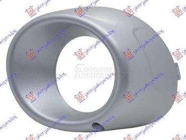 OKVIR MAGLENKE SREBRNI za Mitsubishi Outlander od 2013. do 2016. god.