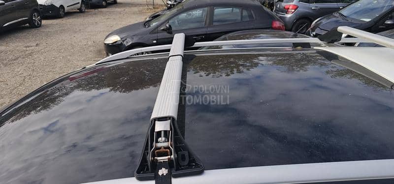 Nissan Qashqai + 2 7  s  ed i sta