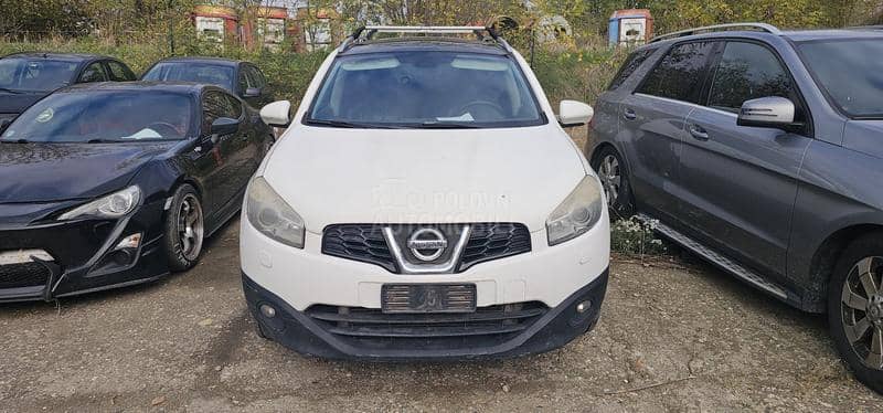 Nissan Qashqai + 2 7  s  ed i sta