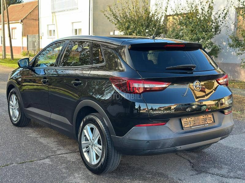 Opel Grandland X 1.2 Turbo