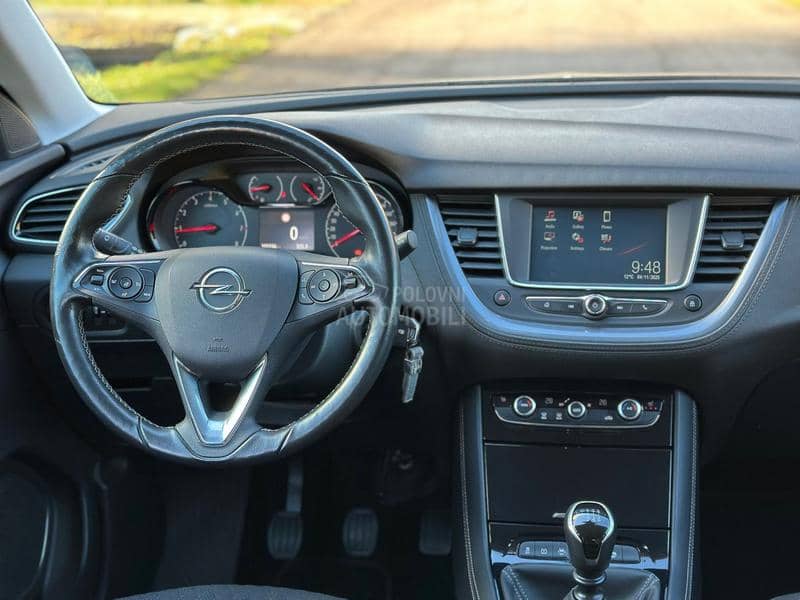 Opel Grandland X 1.2 Turbo