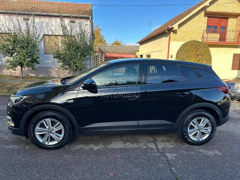 Opel Grandland X 1.2 Turbo