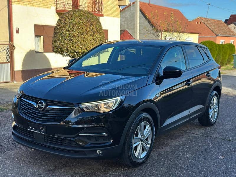 Opel Grandland X 1.2 Turbo
