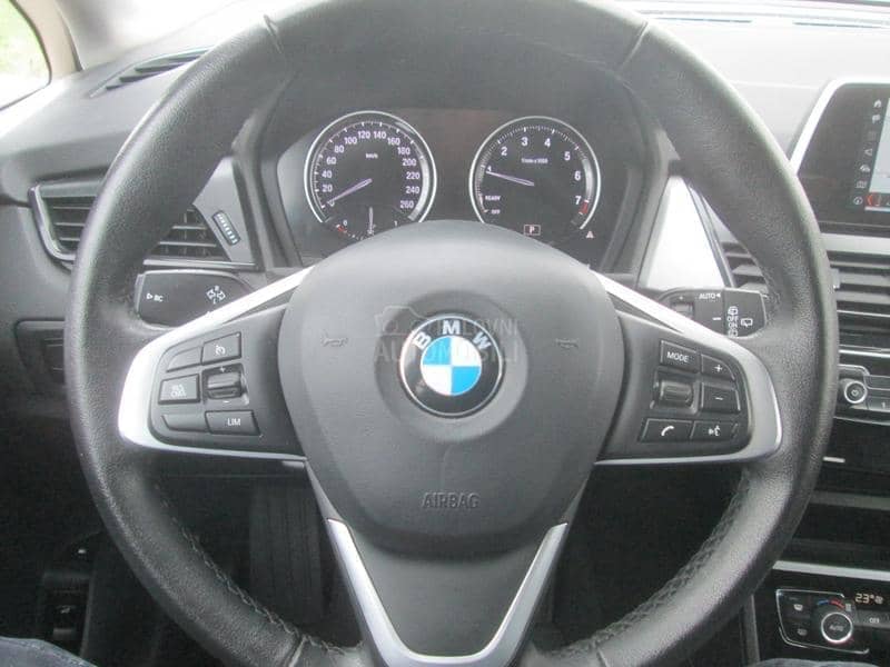 BMW 225 xe iPerformance