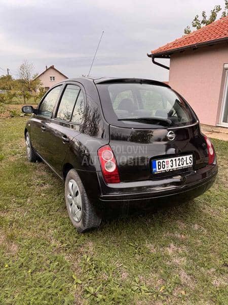 Nissan Micra 