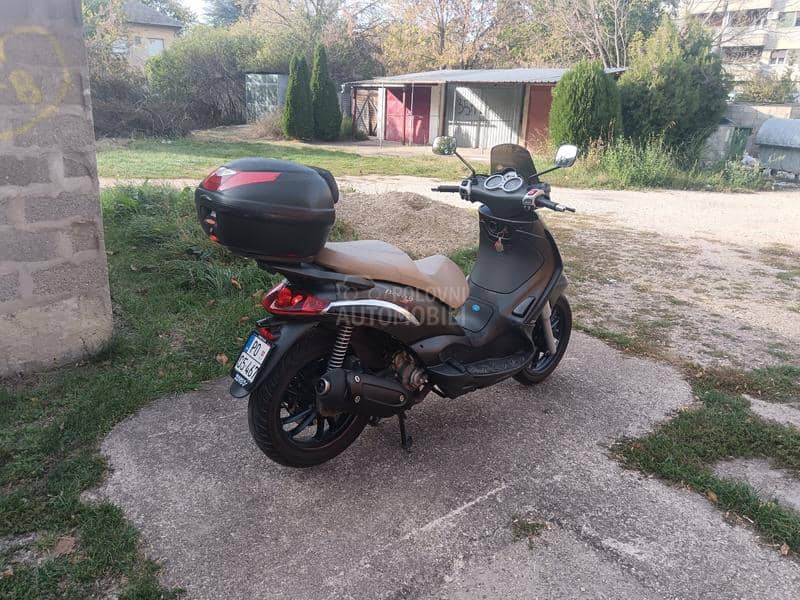 Piaggio Beverly 250ie