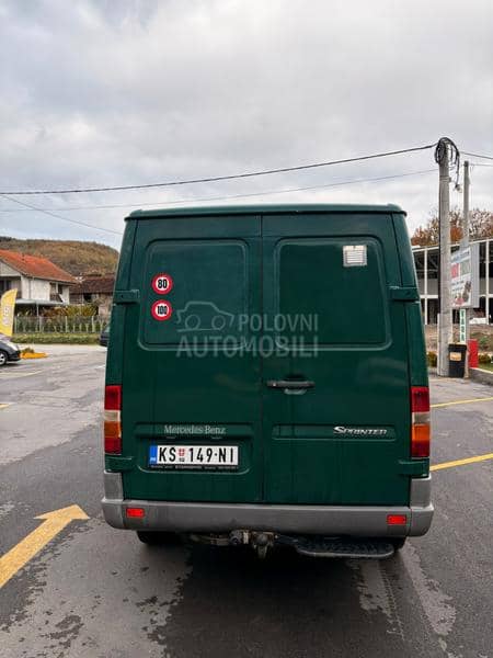 Mercedes Benz Sprinter 208