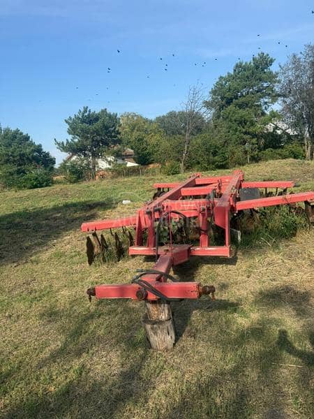 Zmaj teška tanjirača