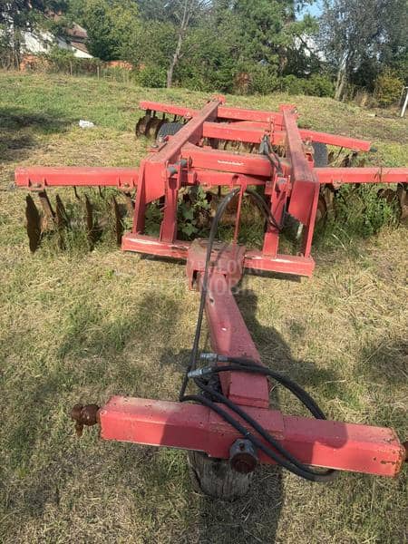 Zmaj teška tanjirača