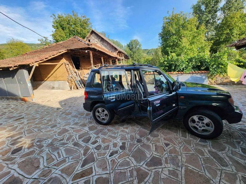 Mitsubishi Pajero Pinin 2.0gdi