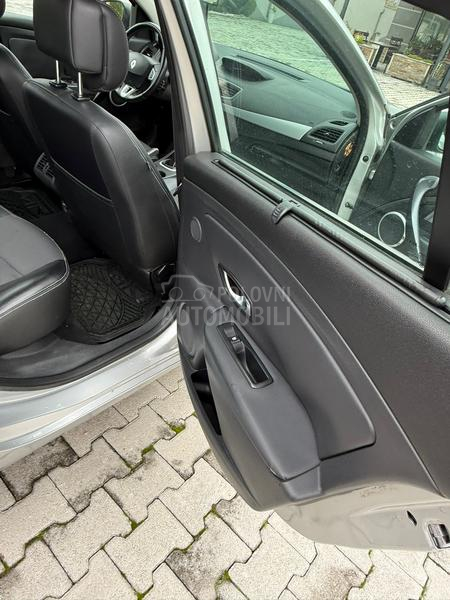 Renault Fluence 