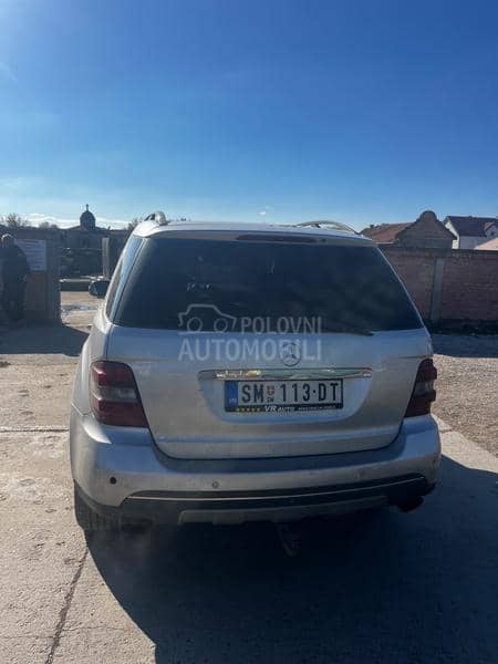 Mercedes Benz ML 320 3.0