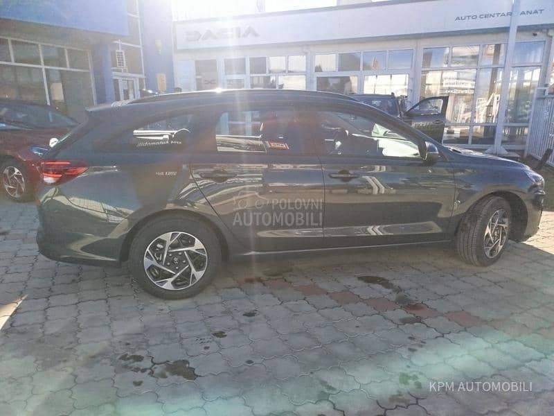 Hyundai i30 WGN 1.5 DPI STYLE