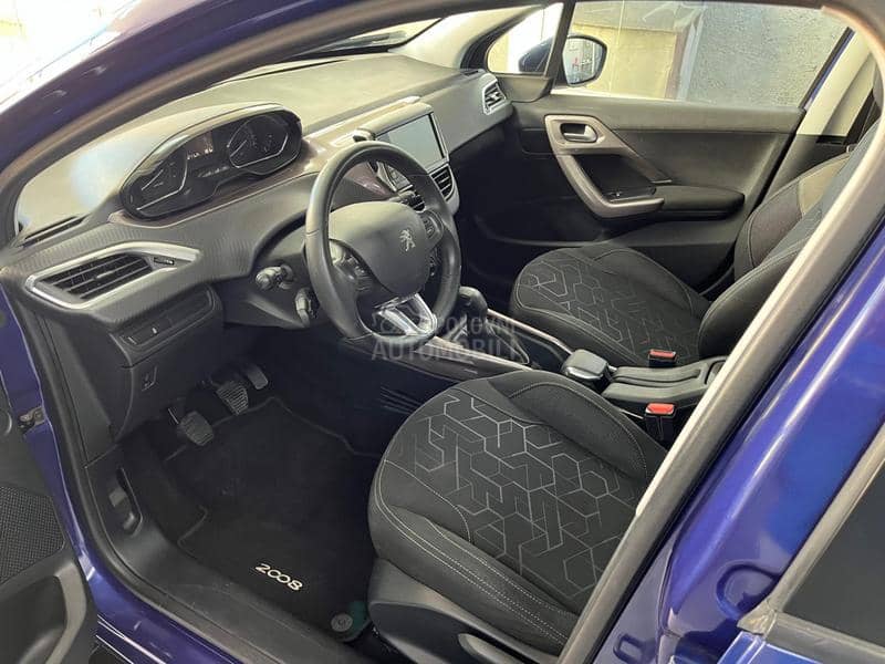 Peugeot 2008 1.2 VTI