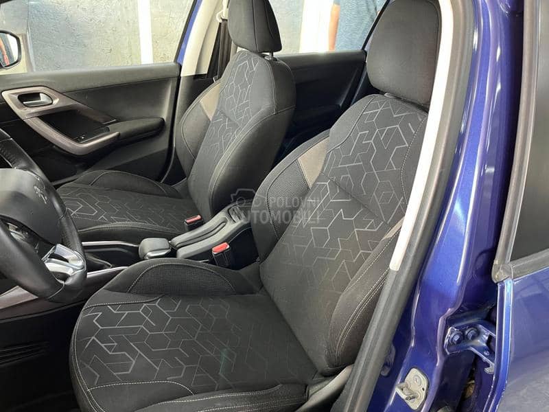 Peugeot 2008 1.2 VTI