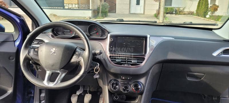 Peugeot 2008 1.2 VTI