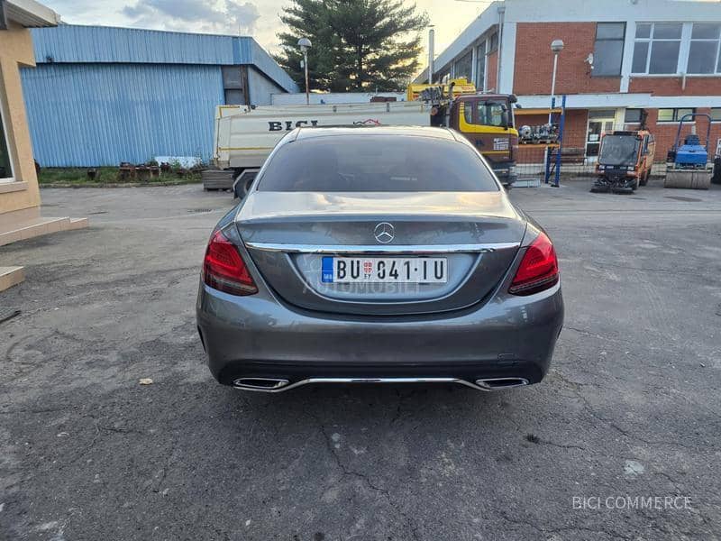 Mercedes Benz C 220 AMG line