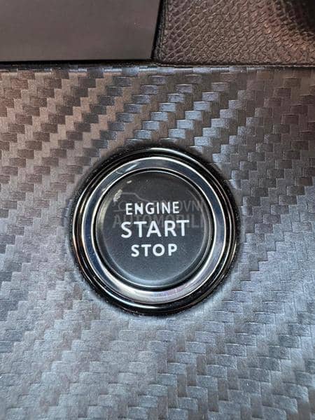 Peugeot 208 1.2 b Allure