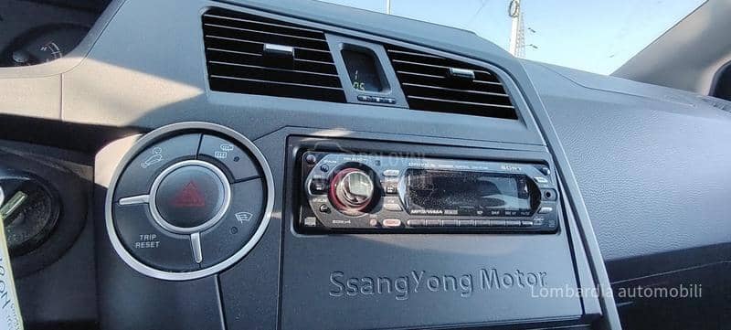 SsangYong Kyron 