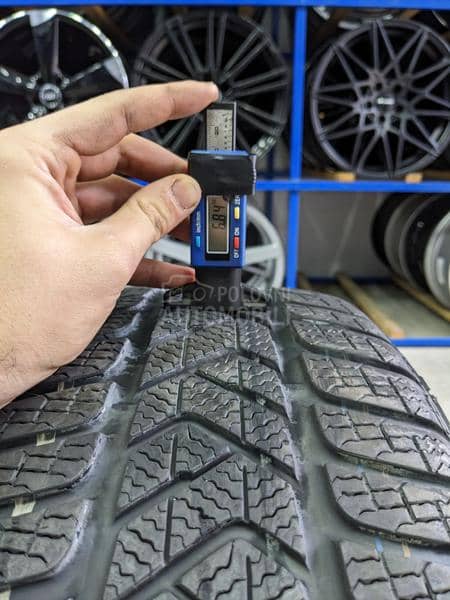 Pirelli 225/40 R18 Zimska